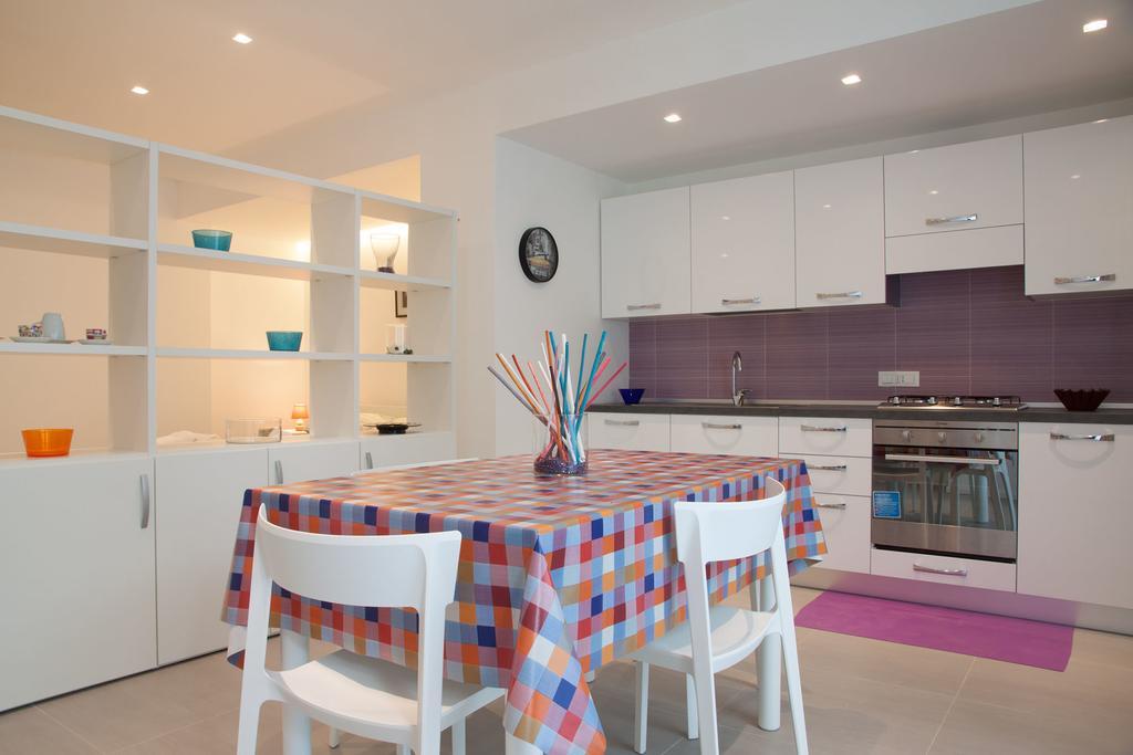 Baia Degli Ulivi Apartments Чефалу Номер фото