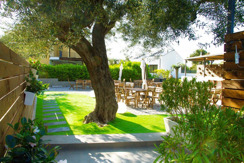 Baia Degli Ulivi Apartments Чефалу Экстерьер фото