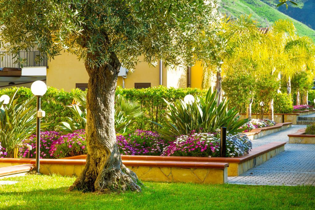 Baia Degli Ulivi Apartments Чефалу Экстерьер фото
