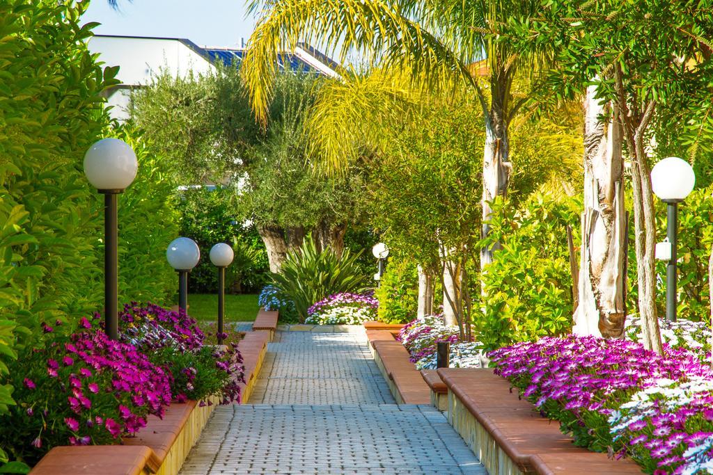 Baia Degli Ulivi Apartments Чефалу Экстерьер фото