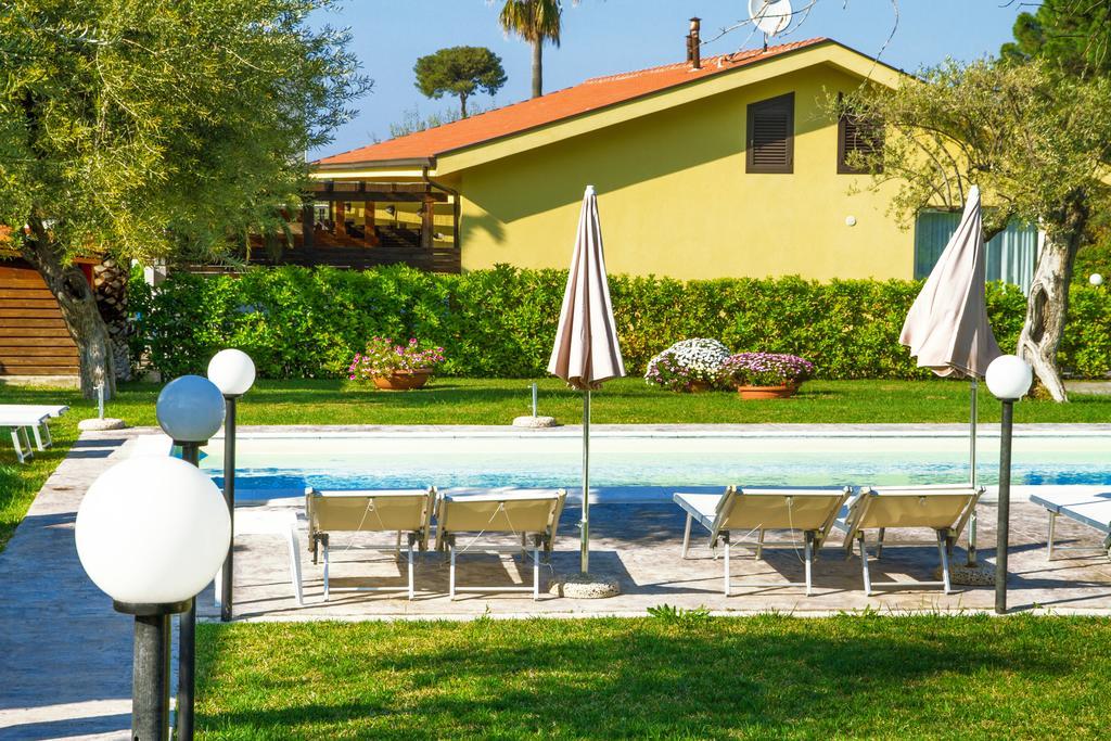Baia Degli Ulivi Apartments Чефалу Экстерьер фото